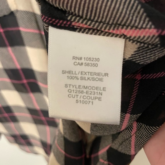 Equipment Femme Tan and Black w/Pink Accent Button Down Shirt 100% Silk - Picture 4 of 4